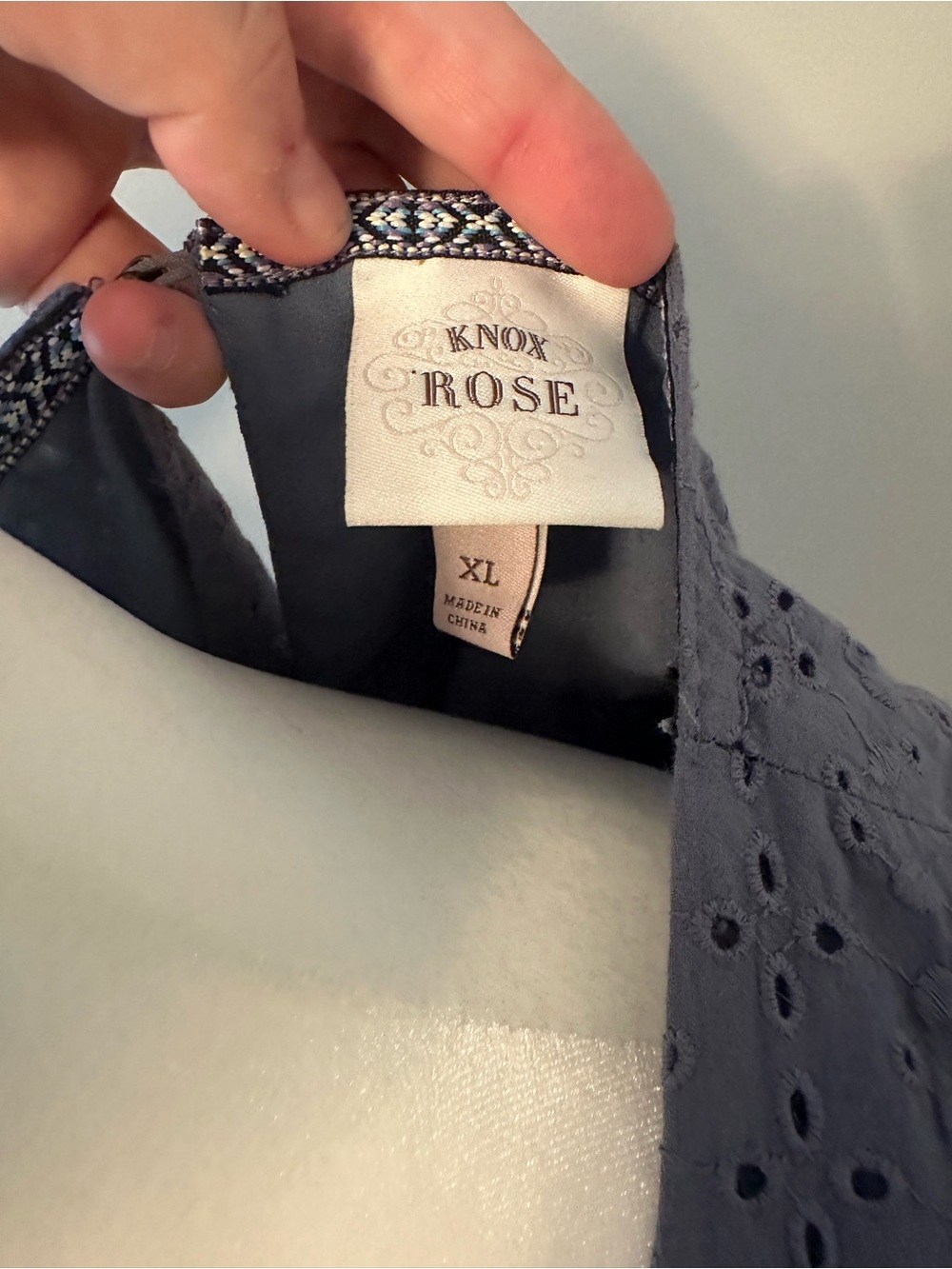 Knox Rose Charcoal Eyelet V‑Neck Dress - Picture 4 of 4